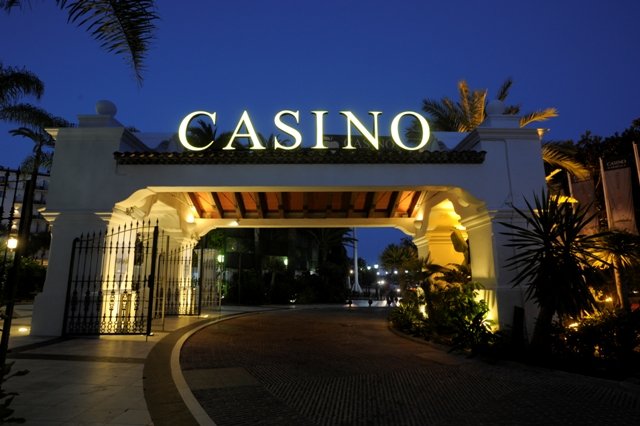 Image: Descubre el mundo de los casinos en línea de Stake con sus mejores ofertas Image: Descubre el mundo de los casinos en línea de Stake con sus mejores ofertas